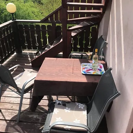 Siposreti Apartmanhaz شقة *