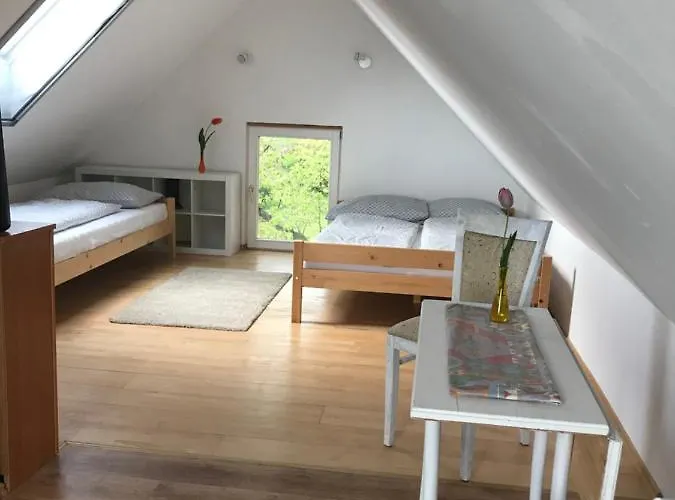 Siposreti Apartmanhaz Διαμέρισμα Szentgyorgyvar